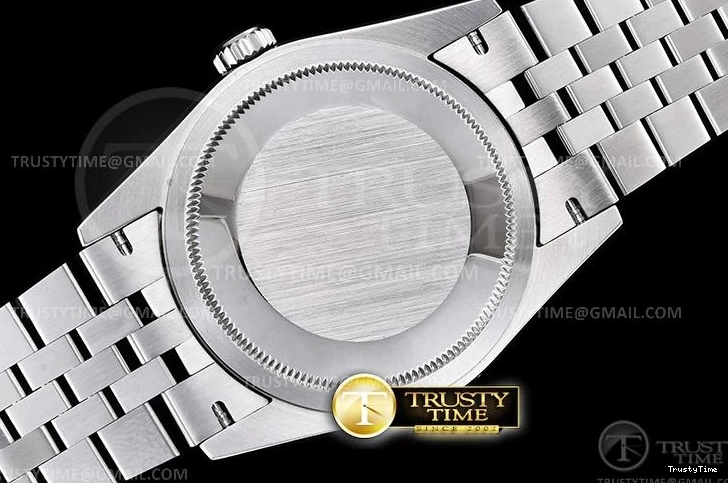 1121 RDJ0357D – DJ 36mm Unisex 724